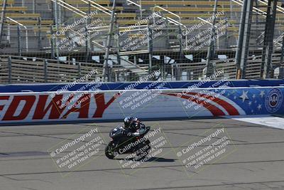 media/Aug-27-2022-Fastrack Riders (Sat) [[c588535105]]/Level 2/Session 1 Start Finish/